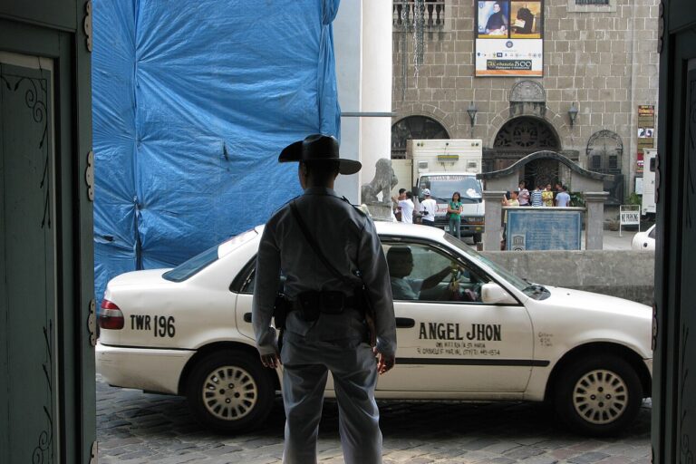 אינטרמורוס 2026 – המדריך לעיר העתיקה המוקפת חומה של מנילה